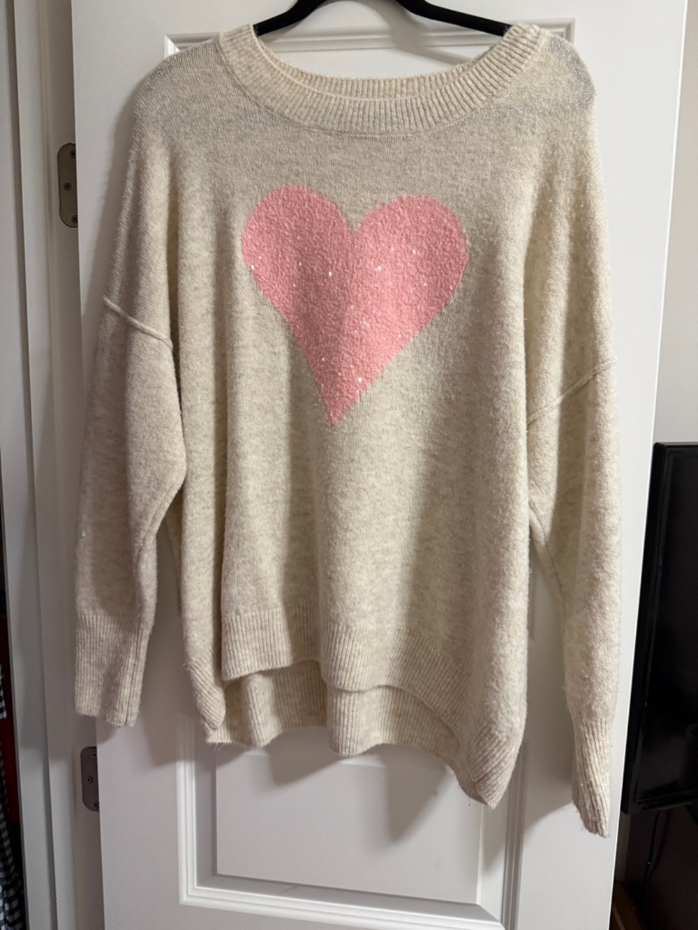 CeCe Cream Crewneck Sweater with Pink Heart